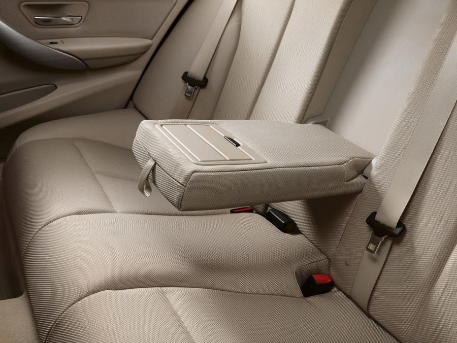  BMW 3-Series 2012 года  (фото 62 из 191)